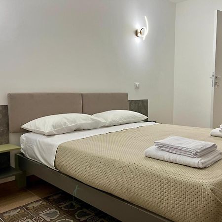 Al Duomo Suites 蒙雷亚莱 外观 照片