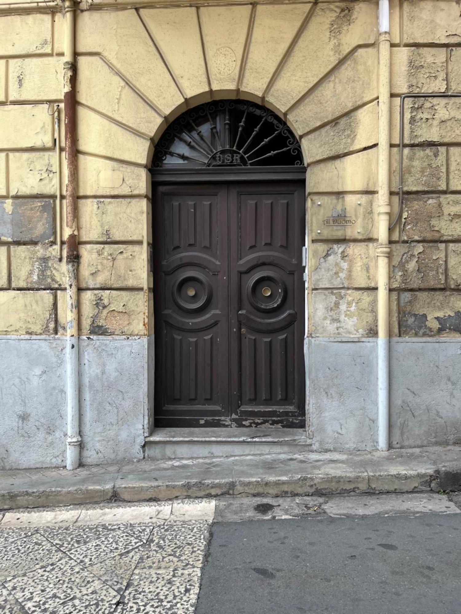 Al Duomo Suites 蒙雷亚莱 外观 照片